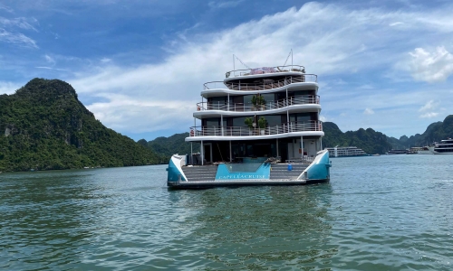 Air Conditioner Installation Service at Tuan Chau Island, Ha Long City